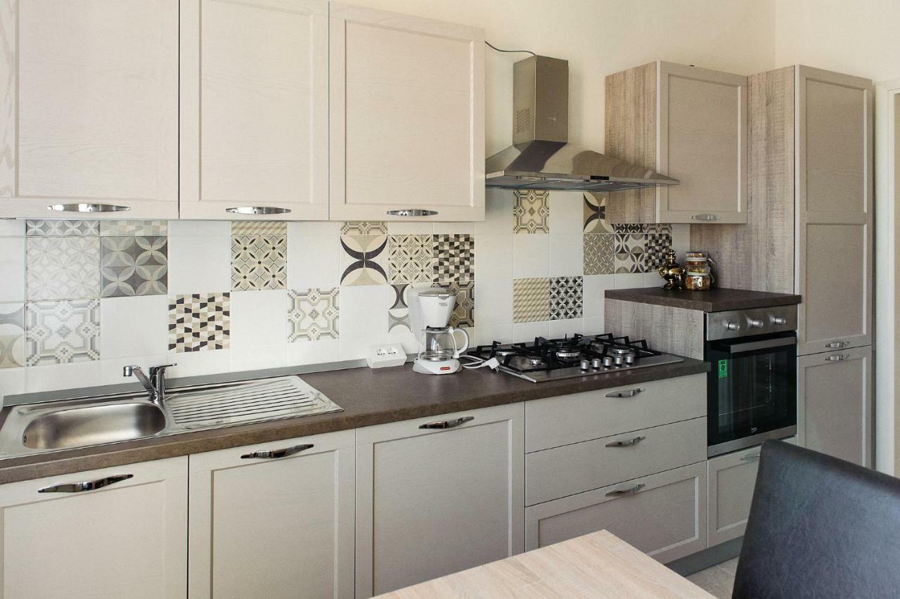 Da Olga Apartment เดเซนซาโนเดลการ์ดา ภายนอก รูปภาพ