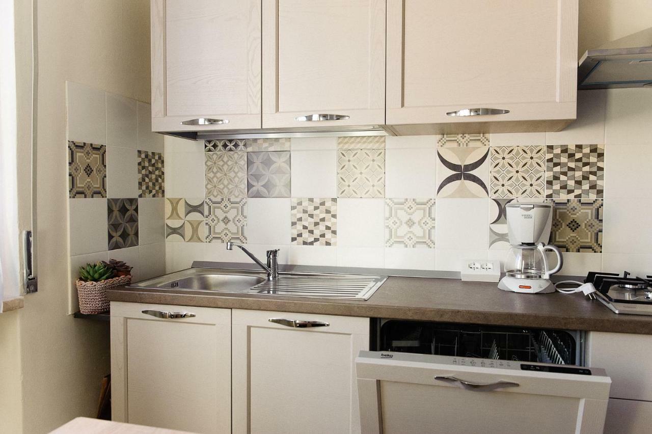 Da Olga Apartment เดเซนซาโนเดลการ์ดา ภายนอก รูปภาพ